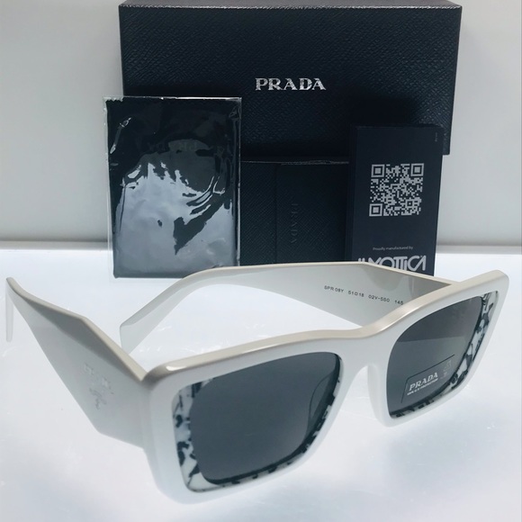 Prada
White Spr 08y Printed Acetate Sunglasses - Picture 11 of 13